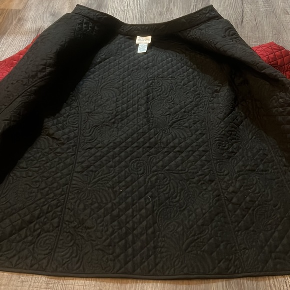 Chico's size 1 Quilted Jacket coat Red with Black Piping open face elegant - Picture 6 of 7